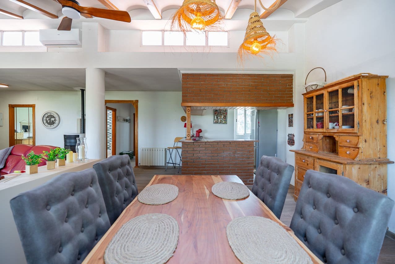 4 chambre Finca/Maison de Campagne à vendre à Villena avec piscine - 389 000 € (Ref: 9956700)