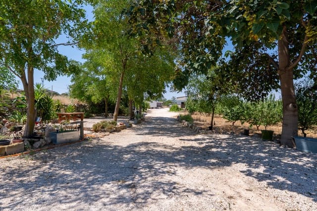4 chambre Finca/Maison de Campagne à vendre à Villena avec piscine - 389 000 € (Ref: 9956700)