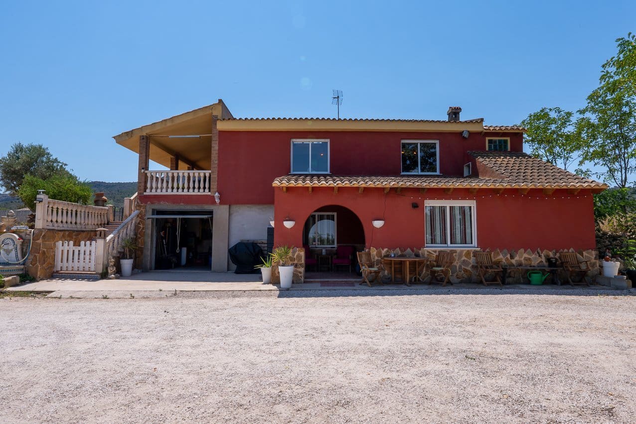 4 chambre Finca/Maison de Campagne à vendre à Villena avec piscine - 399 000 € (Ref: 9956700)