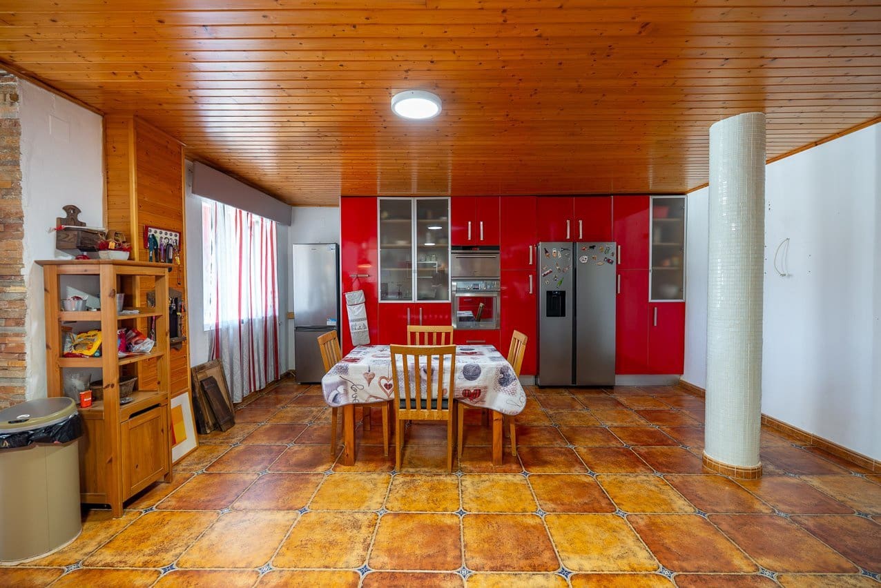 4 chambre Finca/Maison de Campagne à vendre à Villena avec piscine - 399 000 € (Ref: 9956700)