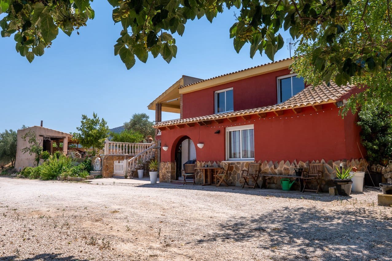 4 chambre Finca/Maison de Campagne à vendre à Villena avec piscine - 399 000 € (Ref: 9956700)