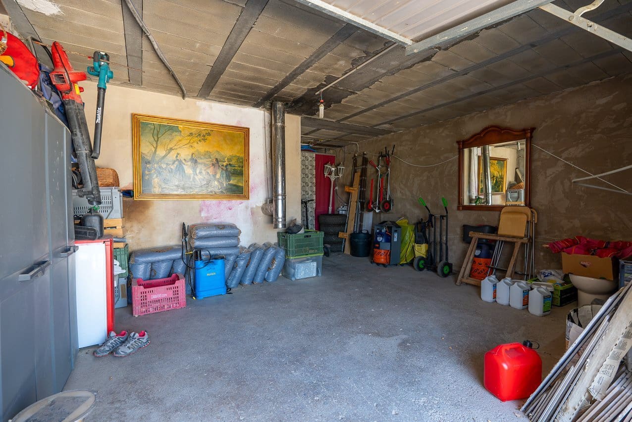 4 chambre Finca/Maison de Campagne à vendre à Villena avec piscine - 399 000 € (Ref: 9956700)