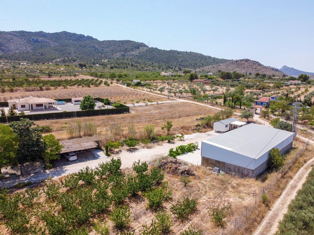 4 chambre Finca/Maison de Campagne à vendre à Villena avec piscine - 399 000 € (Ref: 9956700)