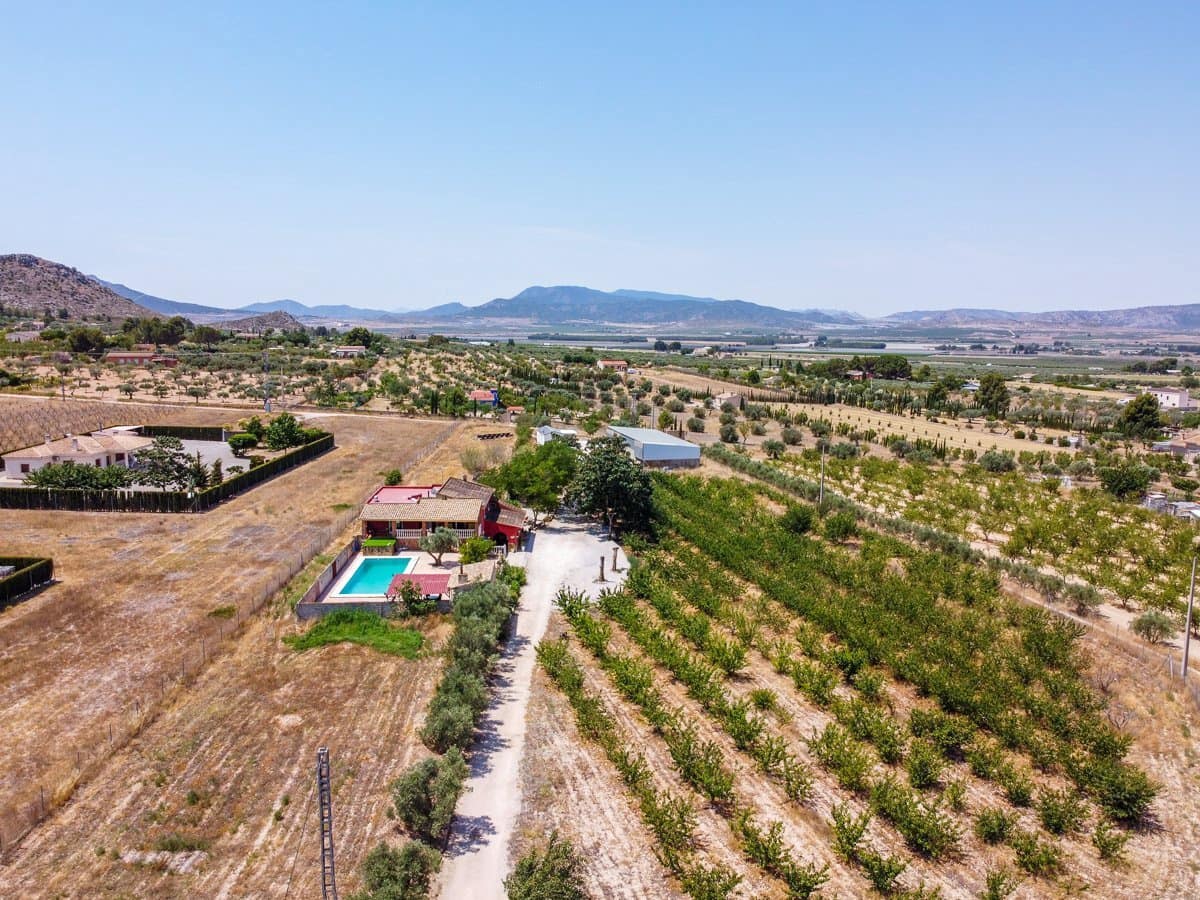 4 chambre Finca/Maison de Campagne à vendre à Villena avec piscine - 399 000 € (Ref: 9956700)