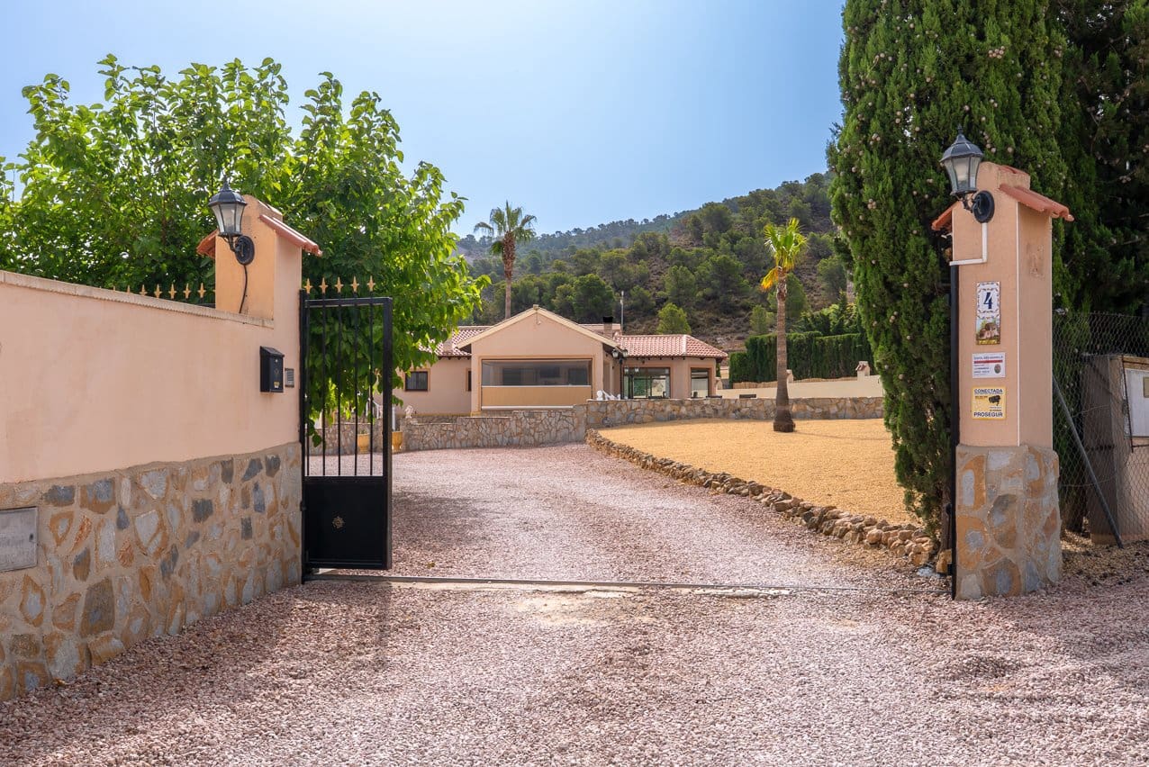 3 soveværelse Villa til salg i Canada de la Lena med swimmingpool - € 435.000 (Ref: 9978075)