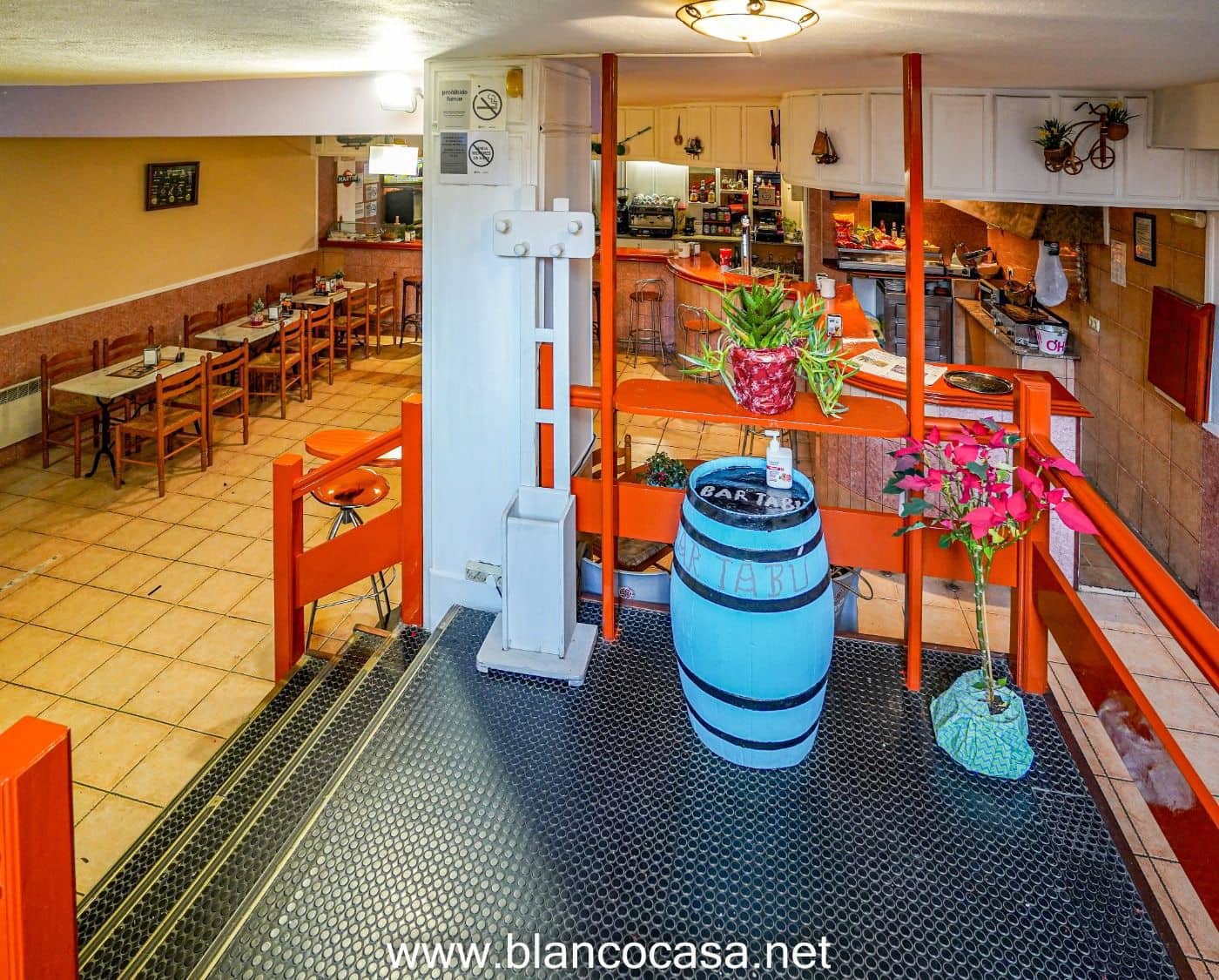 Bedrijf te koop in Carballo - € 58.000 (Ref: 2354473)