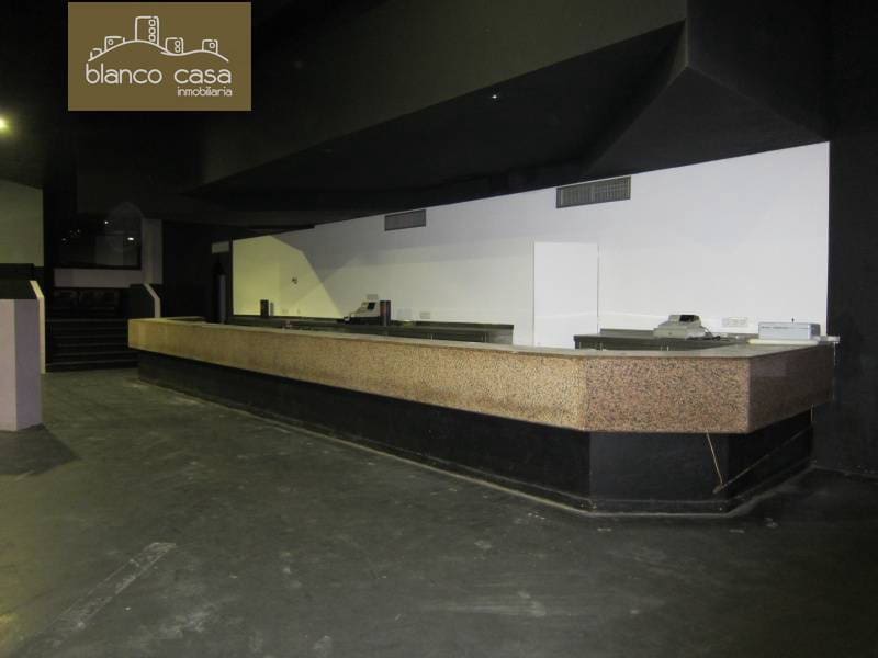 Erhverv til leje i Carballo - € 1.300 (Ref: 2400502)