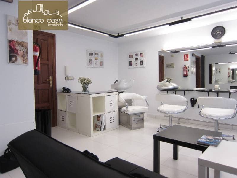 Negocio en Carballo en alquiler - 400 € (Ref: 2557869)