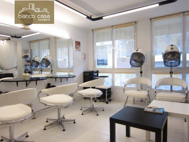 Azienda da affittare in Carballo - 400 € (Rif: 2557869)