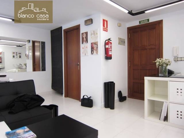 Azienda da affittare in Carballo - 400 € (Rif: 2557869)