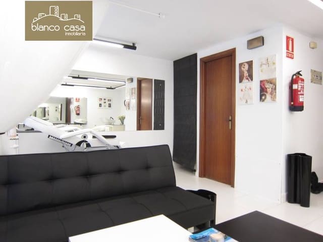 Azienda da affittare in Carballo - 400 € (Rif: 2557869)