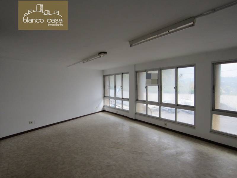 Erhverv til salg i Carballo - € 88.000 (Ref: 3425072)