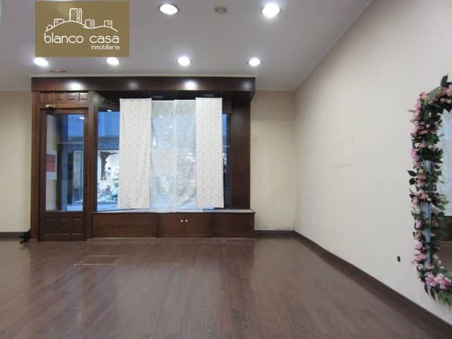 Commerciale da affittare in Carballo - 900 € (Rif: 3425135)