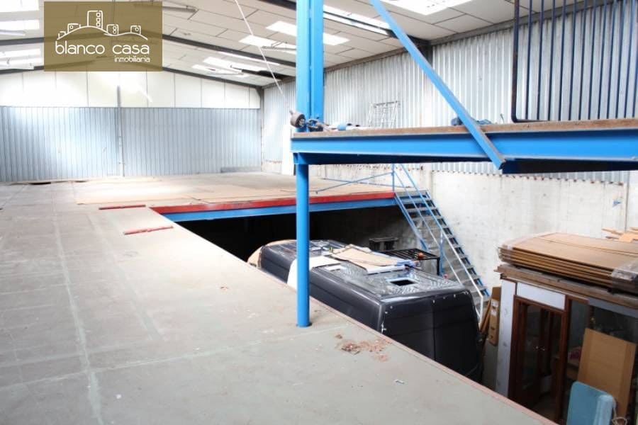 Negocio en Carballo en alquiler - 800 € (Ref: 3795050)