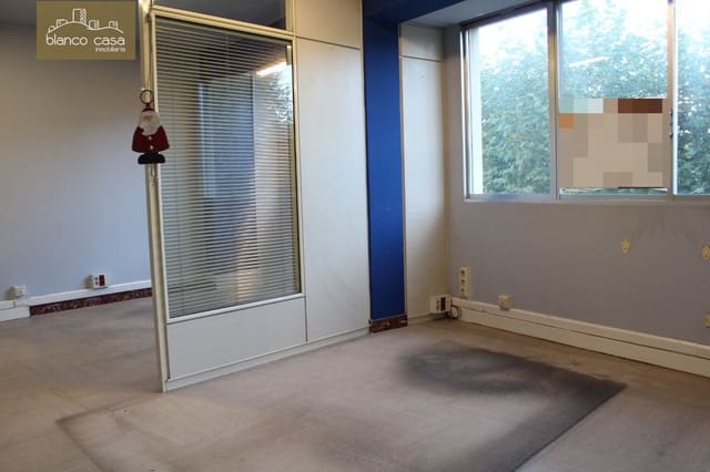 Commerciale da affittare in Carballo - 450 € (Rif: 3795074)