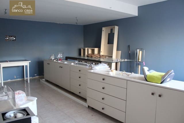 Commercial for rent in Carballo - € 350 (Ref: 3795075)