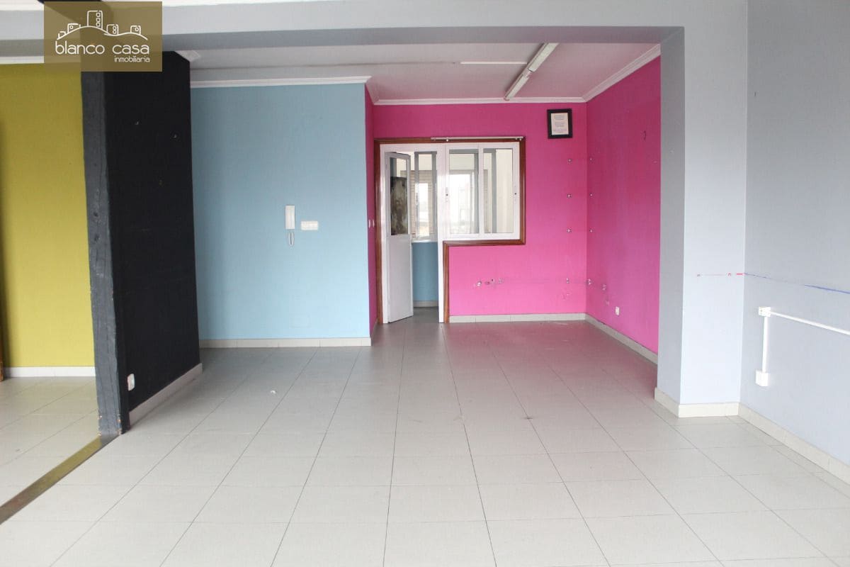 Office for rent in Carballo - € 350 (Ref: 3795092)