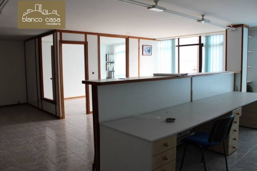 Ufficio da affittare in Carballo - 450 € (Rif: 3890609)