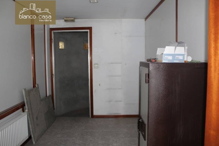 Ufficio da affittare in Carballo - 450 € (Rif: 3890609)