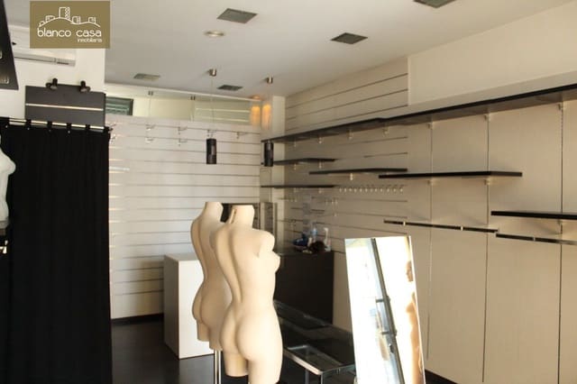 Commerciale da affittare in Carballo - 800 € (Rif: 4002765)