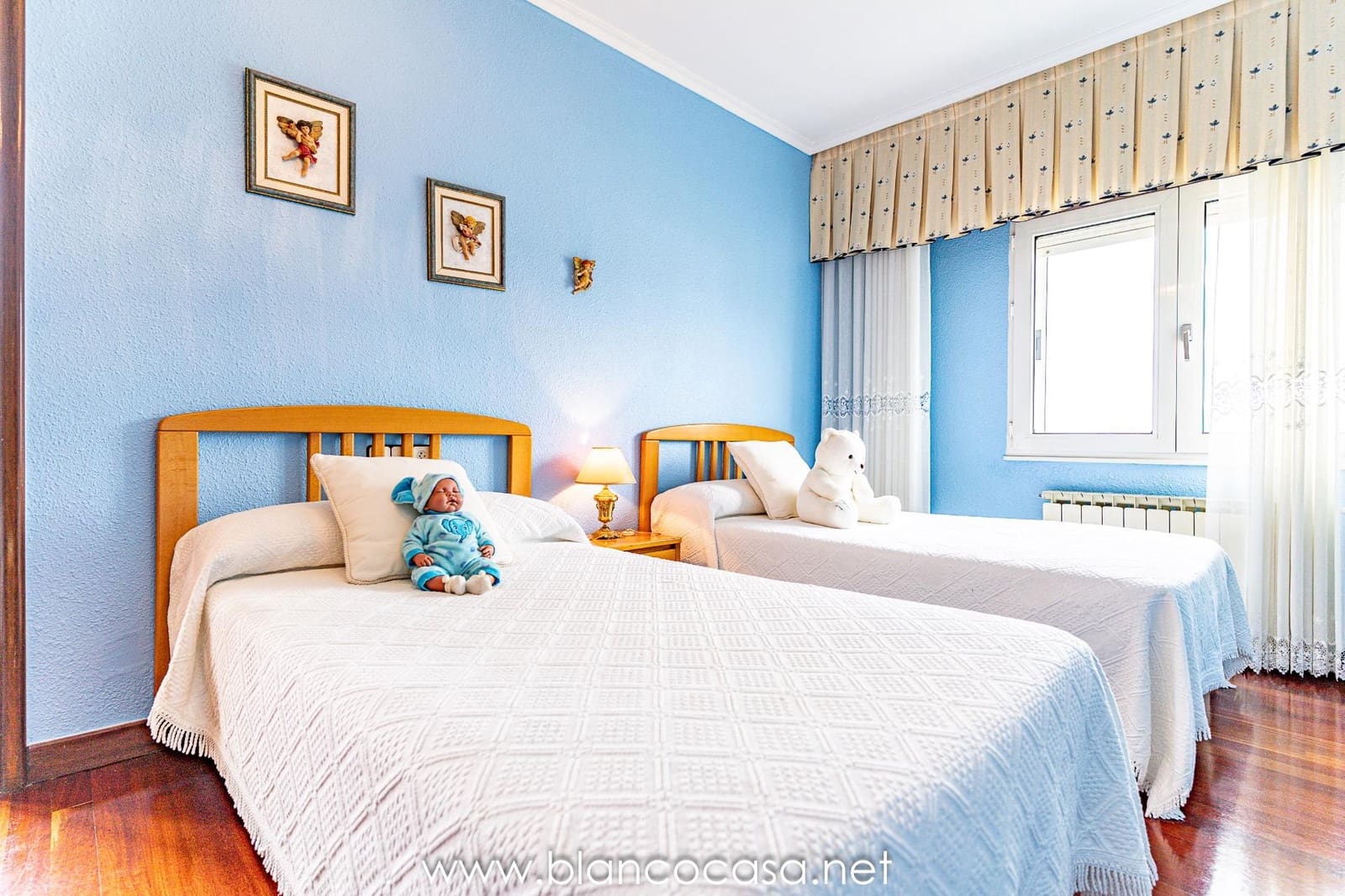 5 soverom Villa til salgs i Cabana med garasje - € 309 990 (Ref: 9383360)