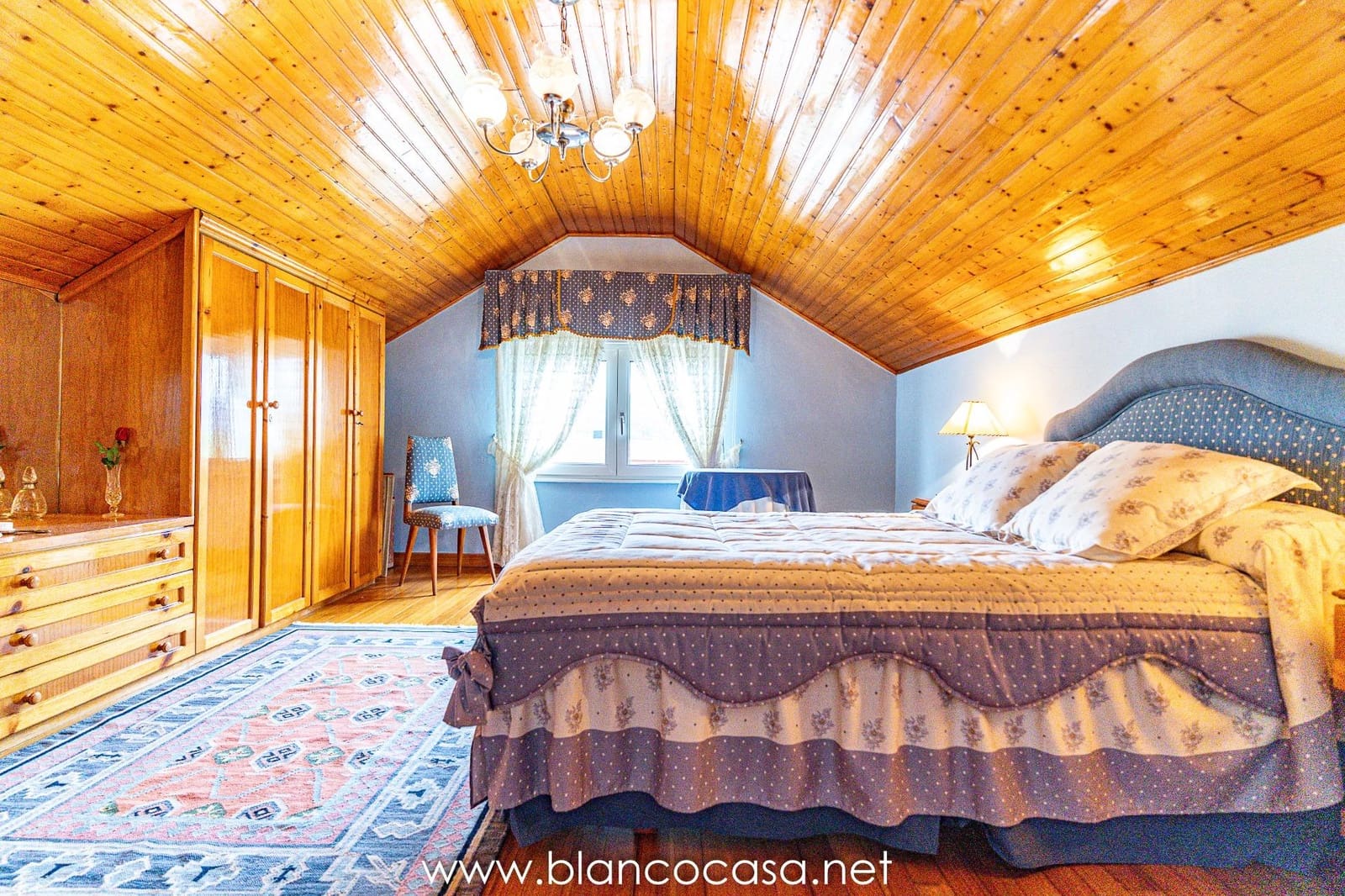 5 soverom Villa til salgs i Cabana med garasje - € 309 990 (Ref: 9383360)