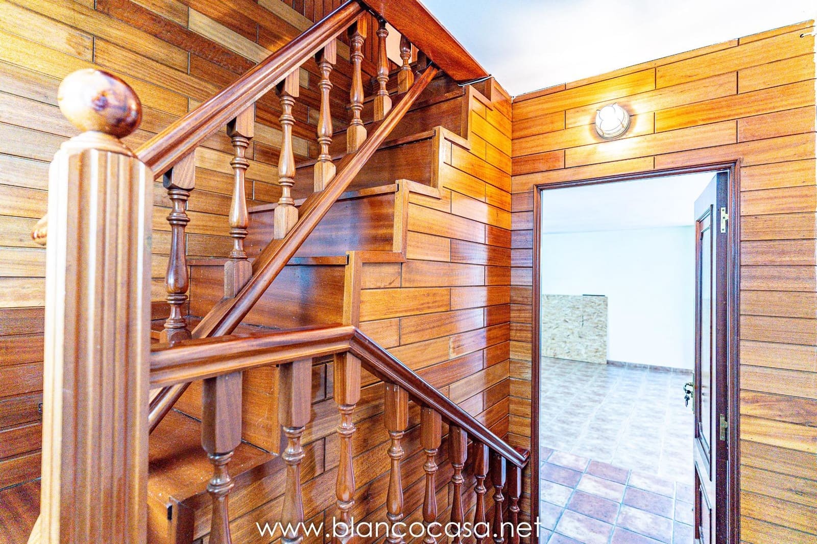 5 soverom Villa til salgs i Cabana med garasje - € 309 990 (Ref: 9383360)