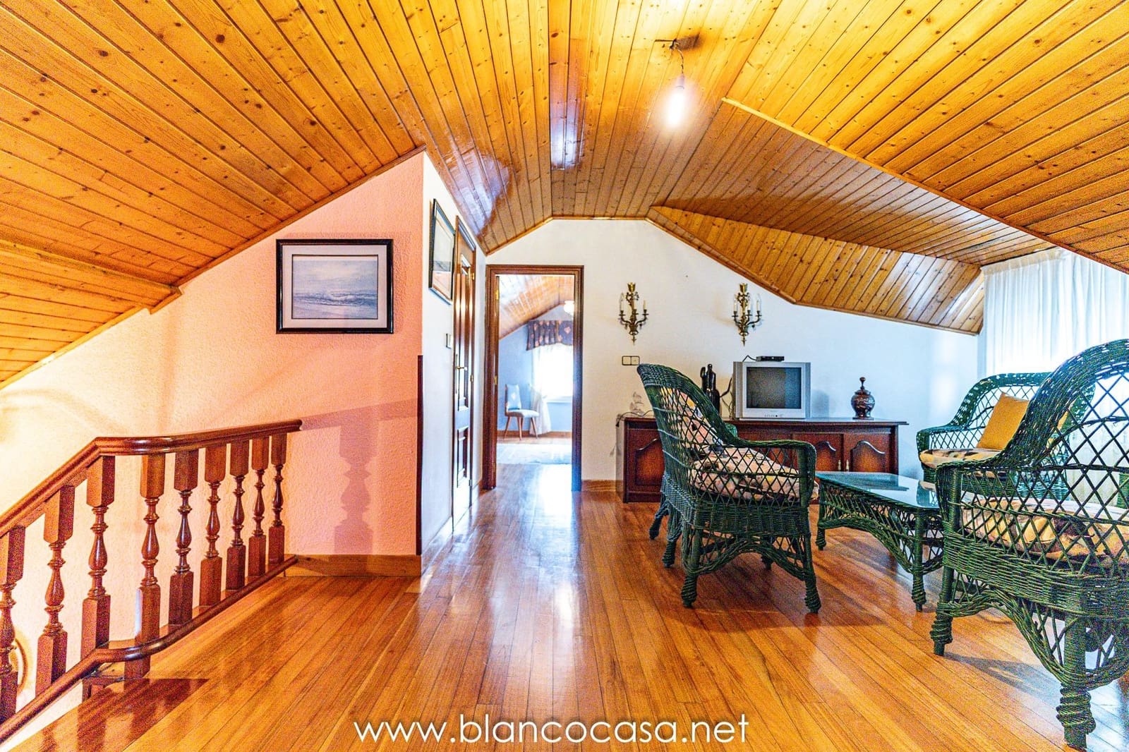 5 soverom Villa til salgs i Cabana med garasje - € 309 990 (Ref: 9383360)