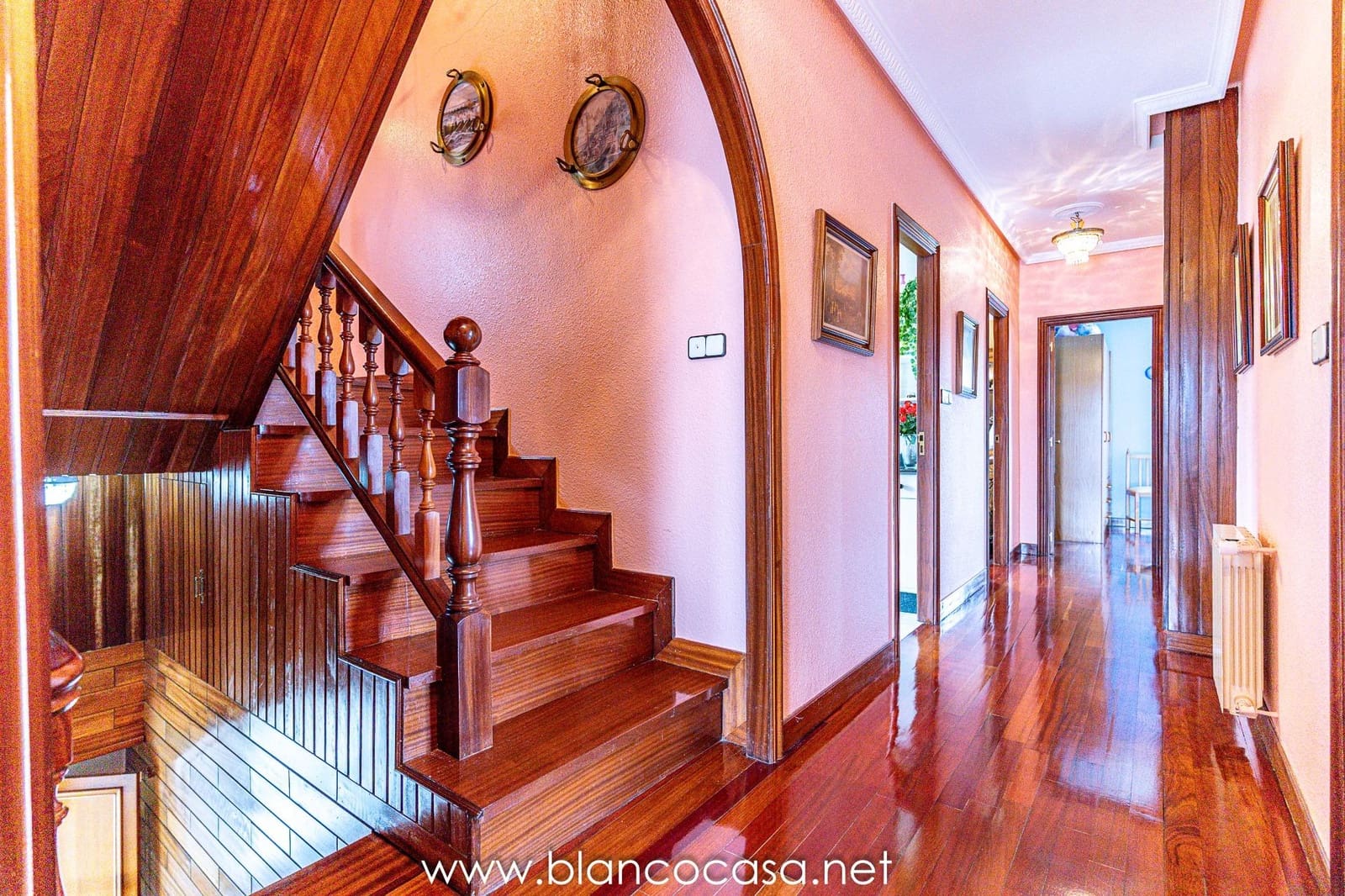 5 soverom Villa til salgs i Cabana med garasje - € 309 990 (Ref: 9383360)