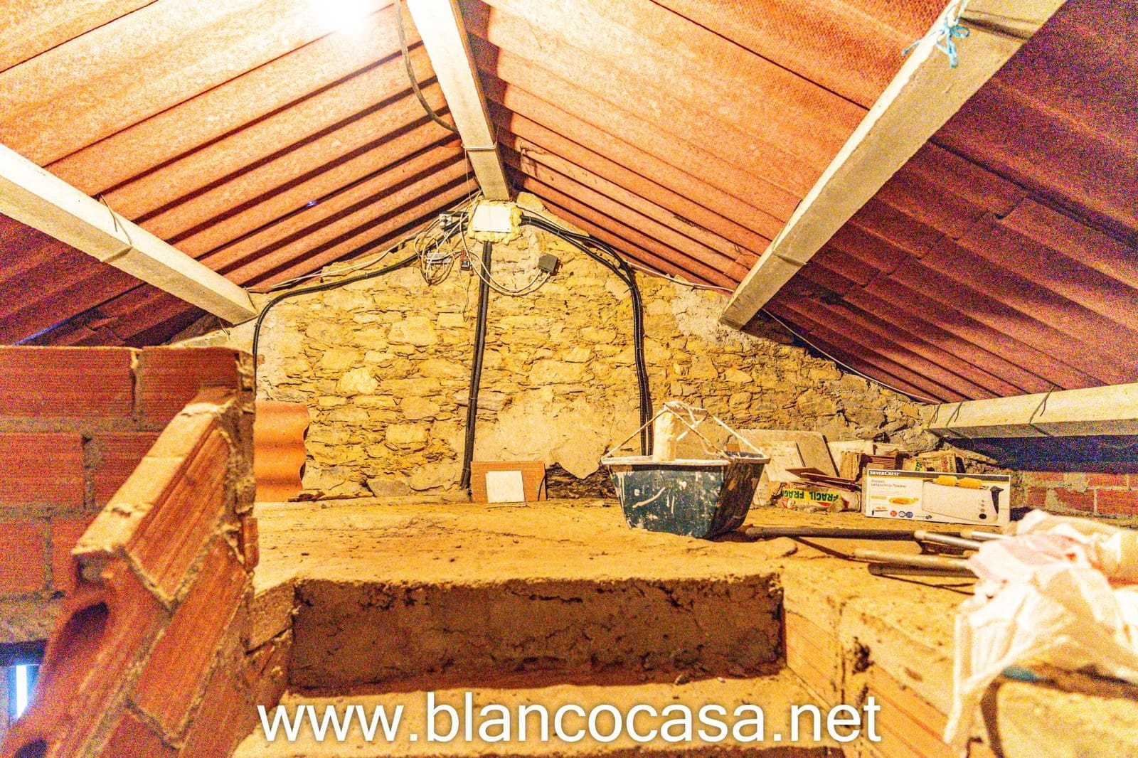 3 makuuhuone Maalaistalo myytävänä paikassa Ponteceso - 76 999 € (Ref: 9383361)