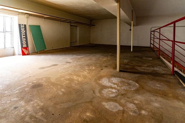 Firma/Unternehmen zu vermieten in Carballo - 550 € (Ref: 9383366)