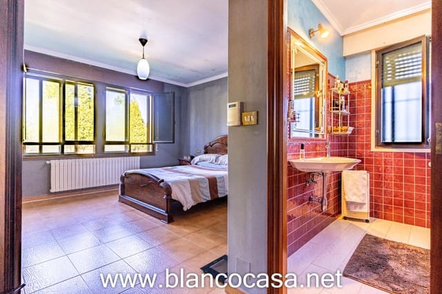 4 sovrum Finca/Hus på landet till salu i Carballo - 268 900 € (Ref: 9383367)