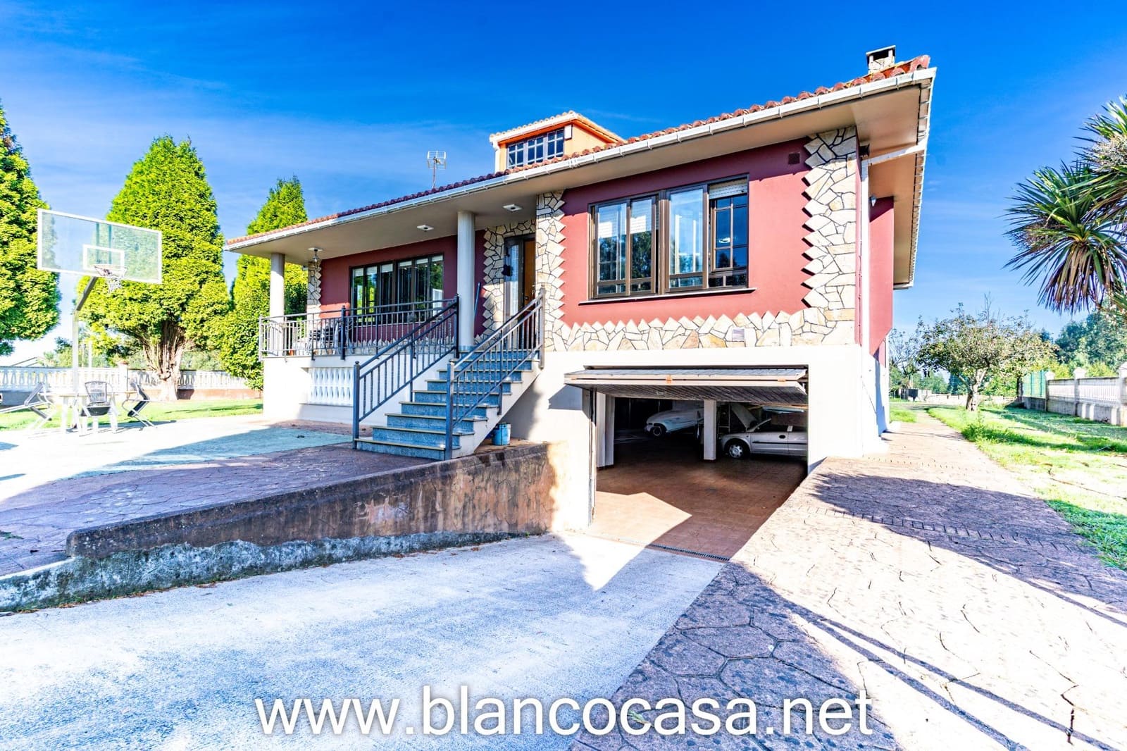 4 sovrum Finca/Hus på landet till salu i Carballo - 268 900 € (Ref: 9383367)