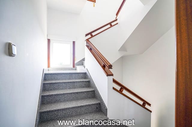 7 bedroom Finca/Country House for sale in Carballo with garage - € 319,000 (Ref: 9383368)