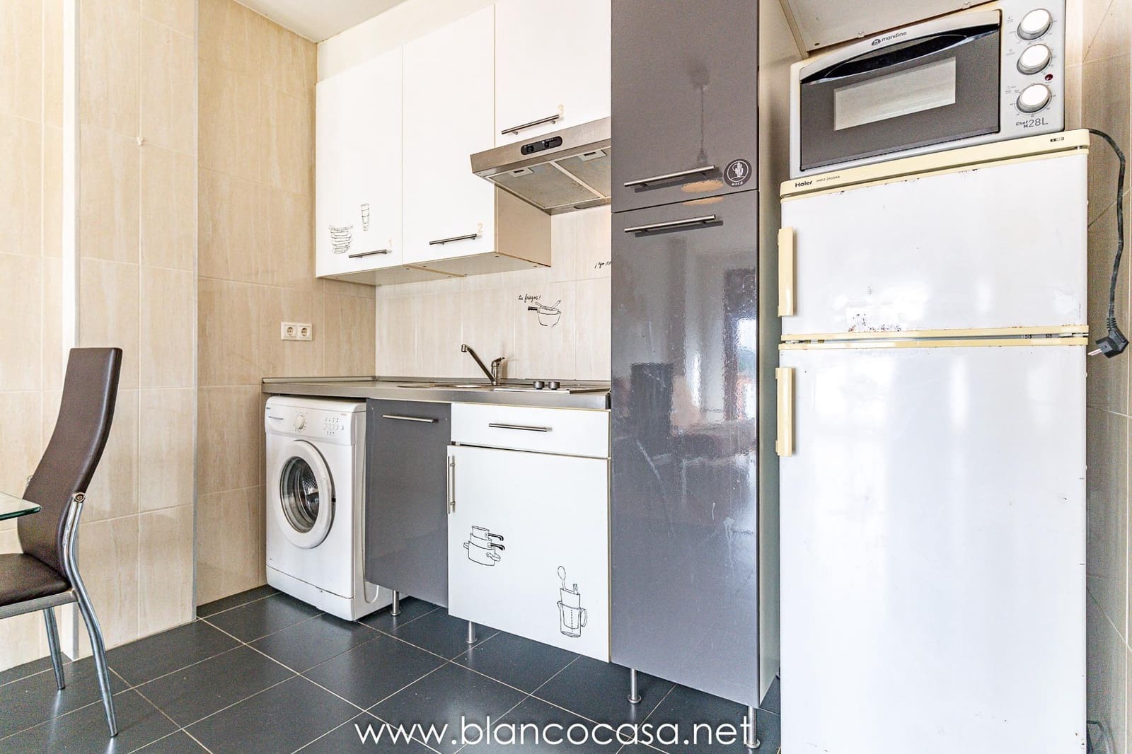 1 Zimmer Wohnung zu verkaufen in Carballo mit Garage - 112.500 € (Ref: 9383369)