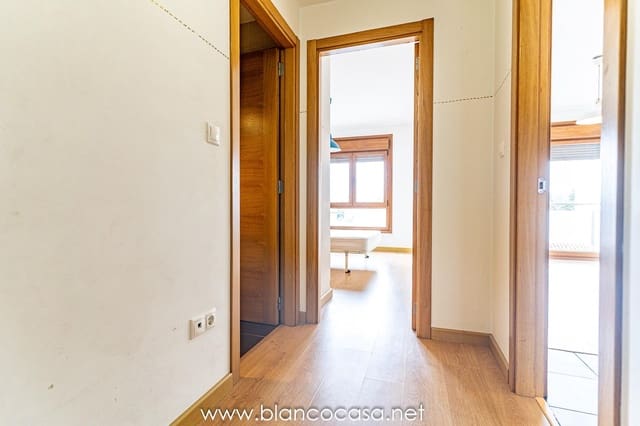 1 Zimmer Wohnung zu verkaufen in Carballo mit Garage - 112.500 € (Ref: 9383369)