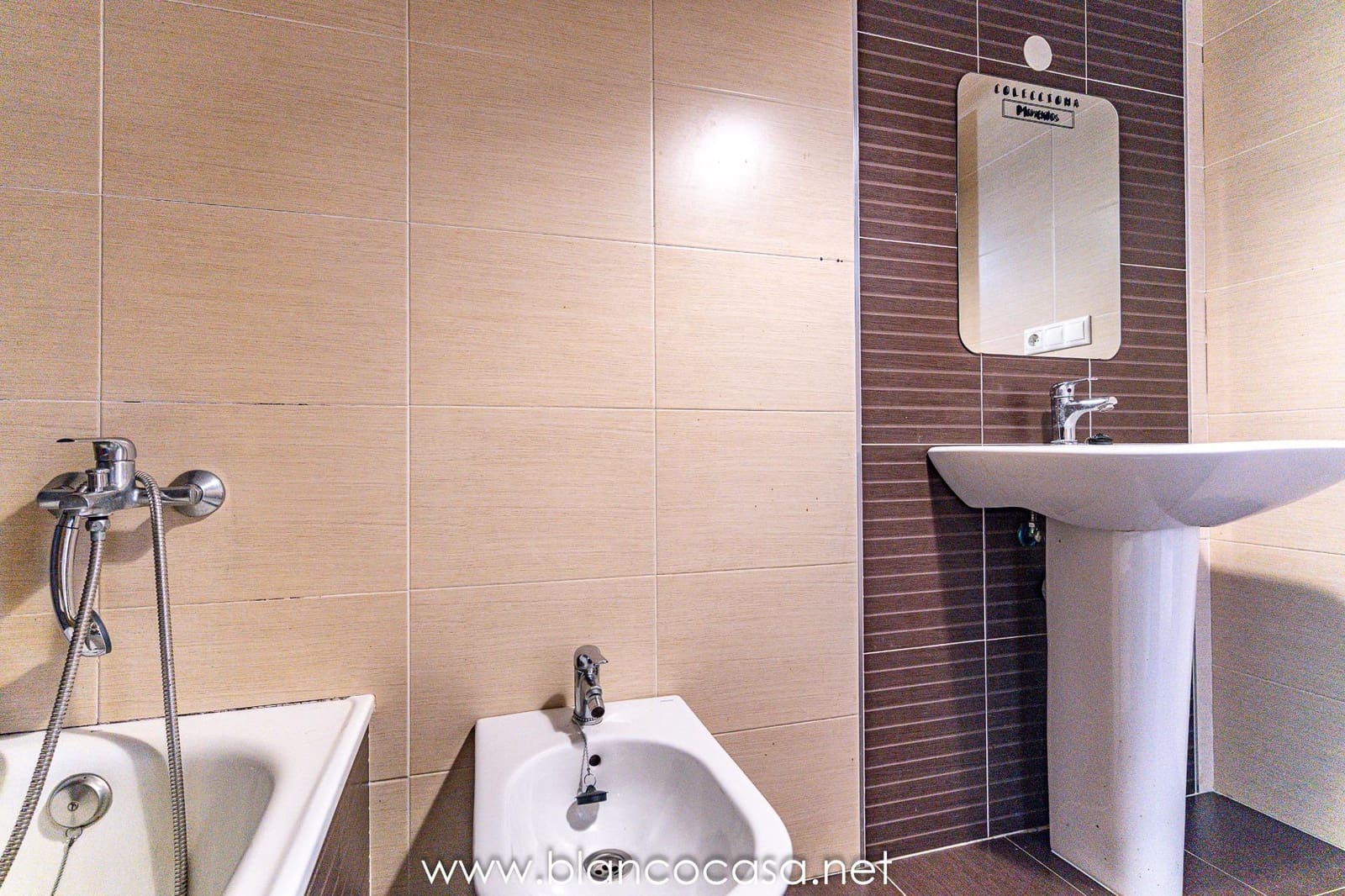 1 Zimmer Wohnung zu verkaufen in Carballo mit Garage - 112.500 € (Ref: 9383369)