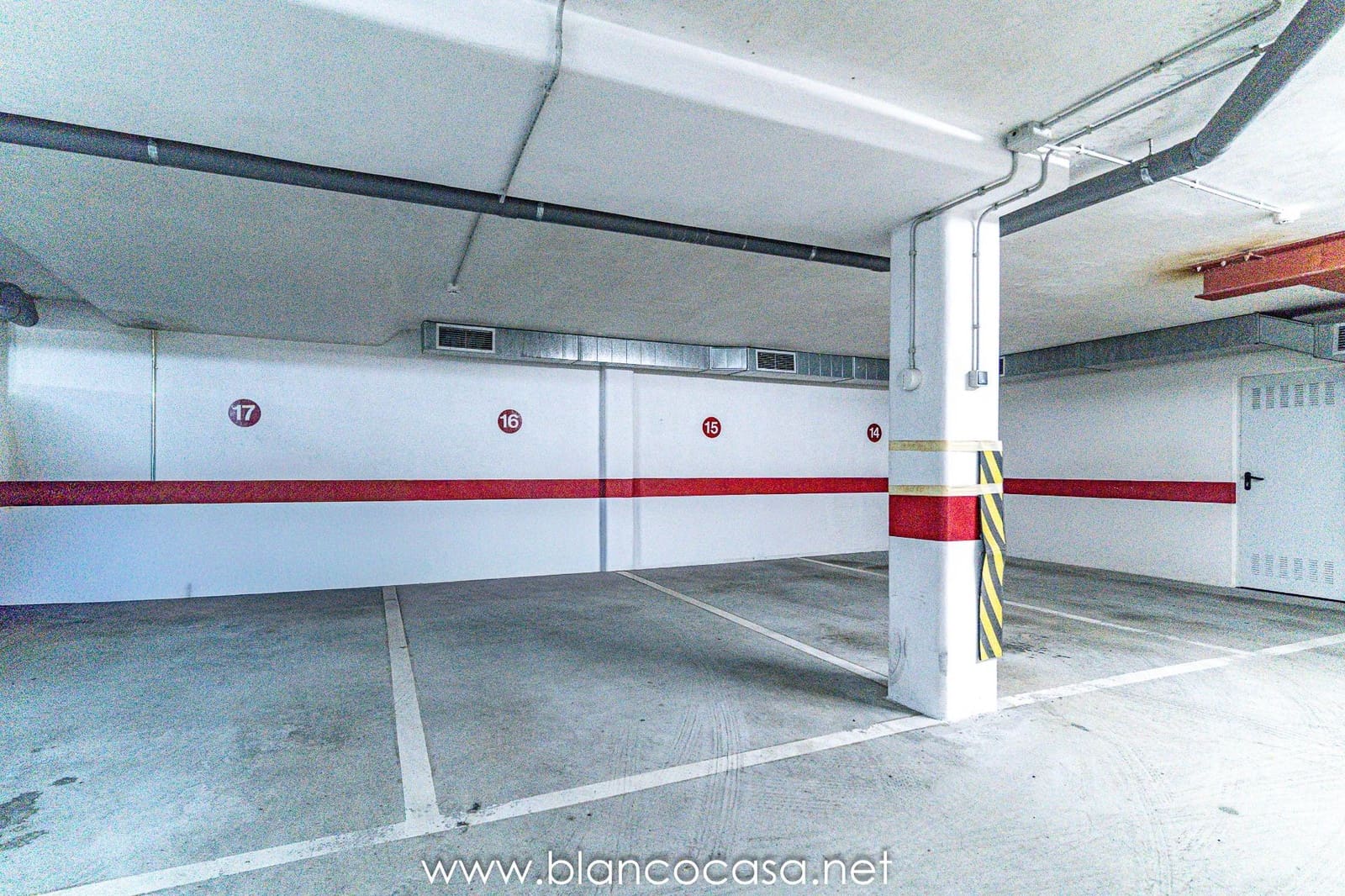 1 Zimmer Wohnung zu verkaufen in Carballo mit Garage - 112.500 € (Ref: 9383369)