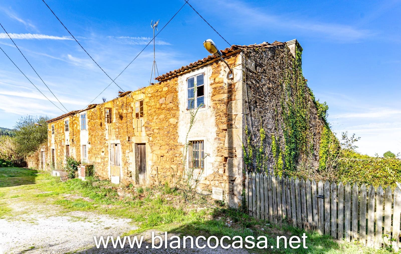 3 soveværelse Finca/Landehus til salg i Coristanco med garage - € 189.900 (Ref: 9383372)