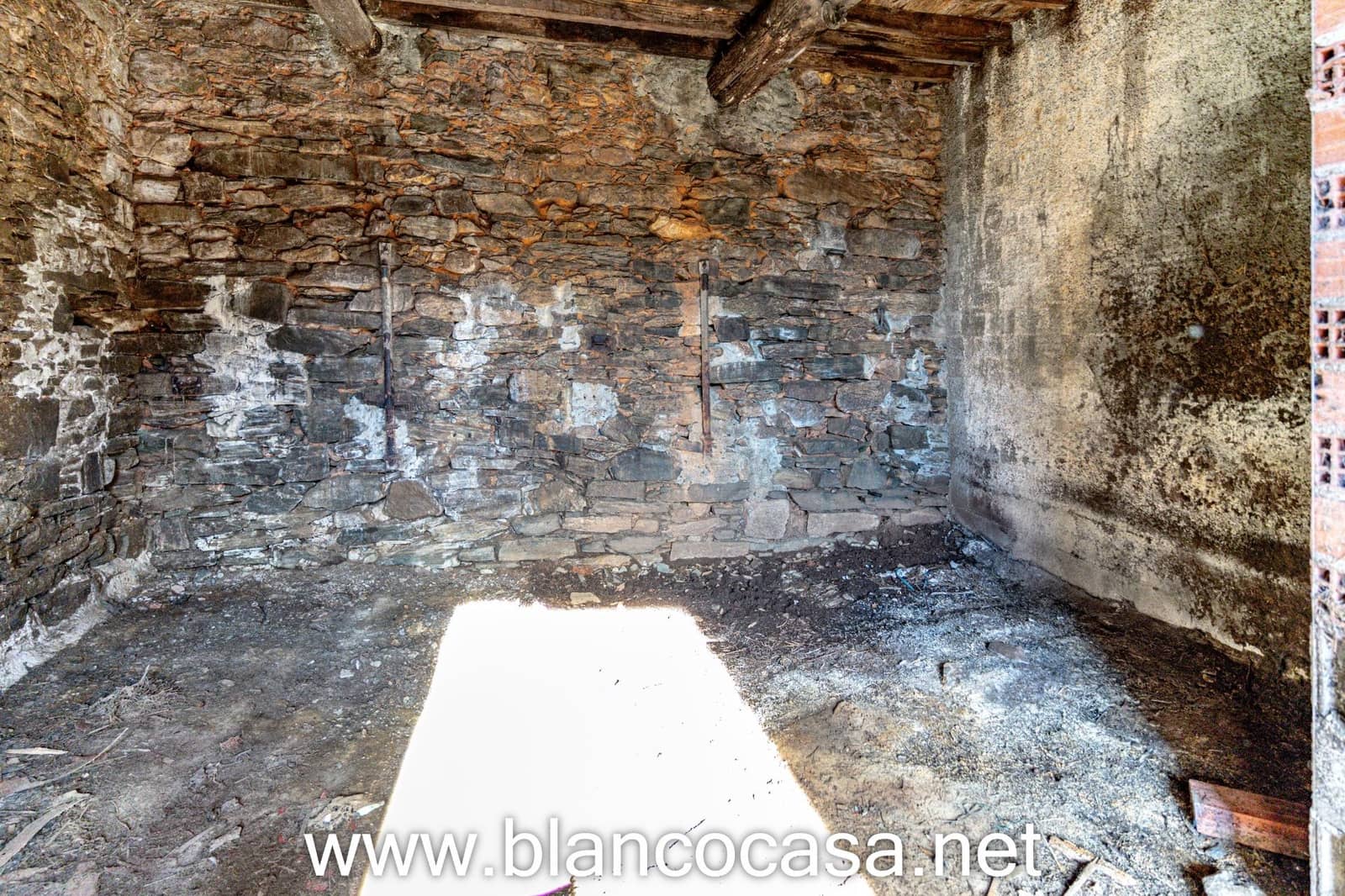 3 soveværelse Finca/Landehus til salg i Coristanco med garage - € 189.900 (Ref: 9383372)