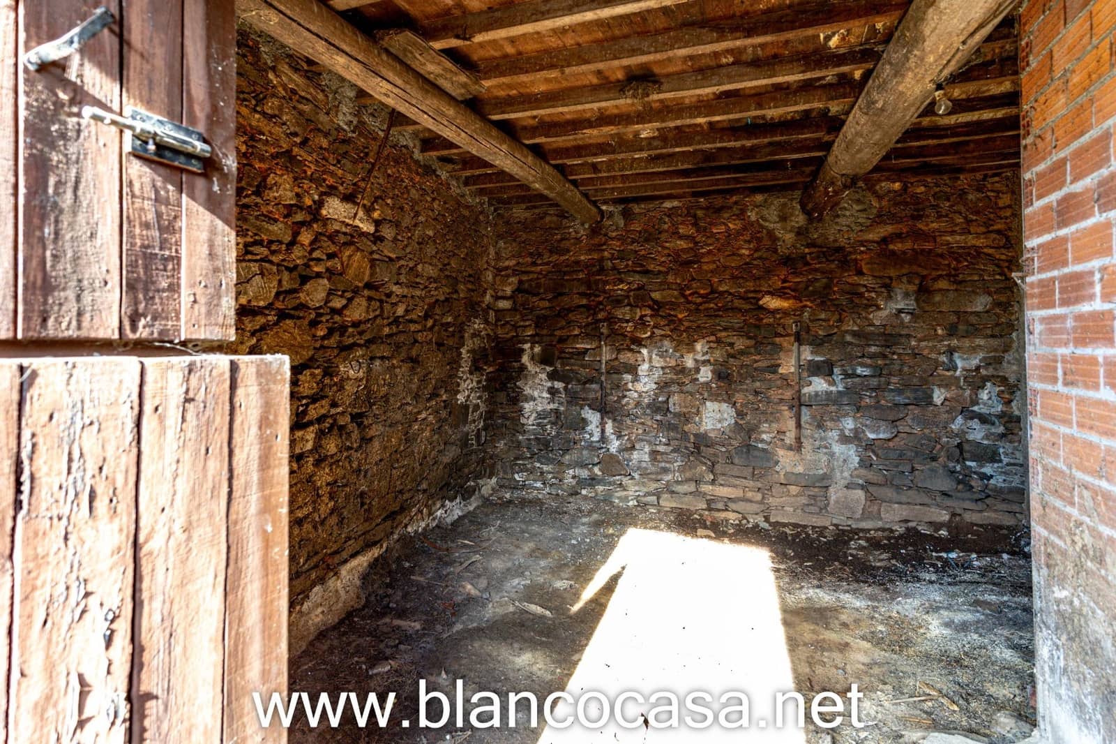 3 soveværelse Finca/Landehus til salg i Coristanco med garage - € 189.900 (Ref: 9383372)