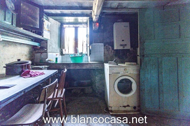 2 soveværelse Finca/Landehus til salg i A Laracha - € 135.990 (Ref: 9383374)