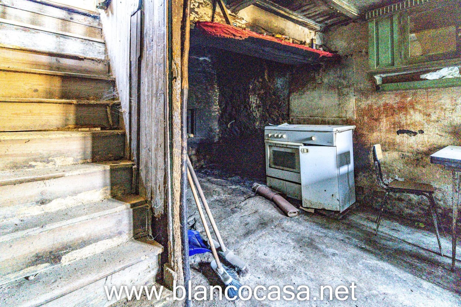 2 makuuhuone Maalaistalo myytävänä paikassa A Laracha - 135 990 € (Ref: 9383374)