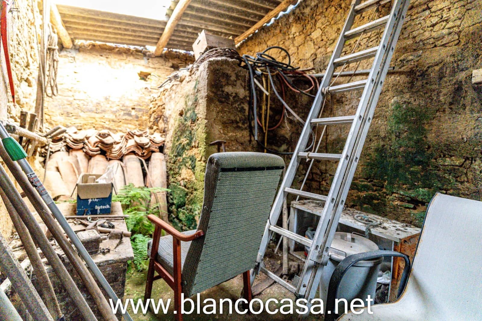 2 makuuhuone Maalaistalo myytävänä paikassa A Laracha - 135 990 € (Ref: 9383374)