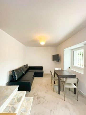 2 sovrum Hus att hyra i Carballo - 500 € (Ref: 9383377)