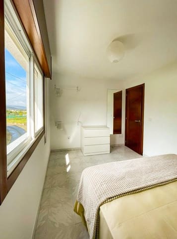 2 sovrum Hus att hyra i Carballo - 500 € (Ref: 9383377)