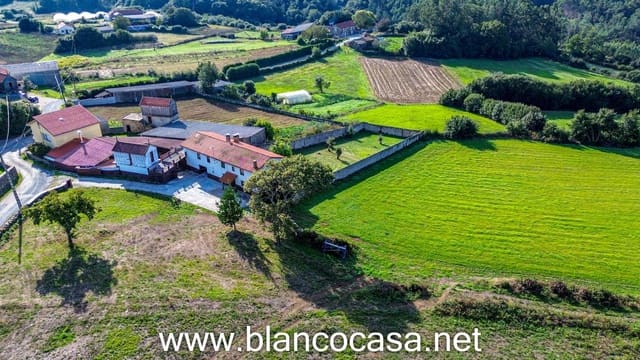 7 sypialnia Finka/Dom wiejski na sprzedaż w Carballo z garażem - 299 900 € (Ref: 9383378)