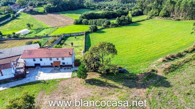7 sypialnia Finka/Dom wiejski na sprzedaż w Carballo z garażem - 299 900 € (Ref: 9383378)