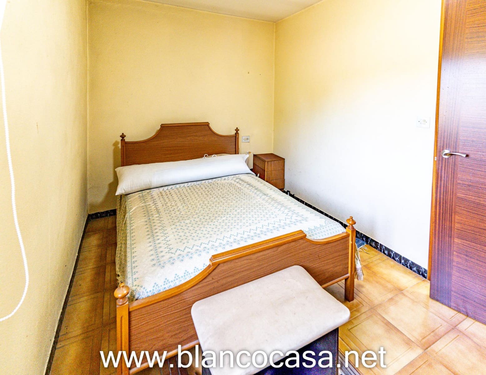 7 slaapkamer Finca/Landhuis te koop in Carballo met garage - € 299.900 (Ref: 9383378)