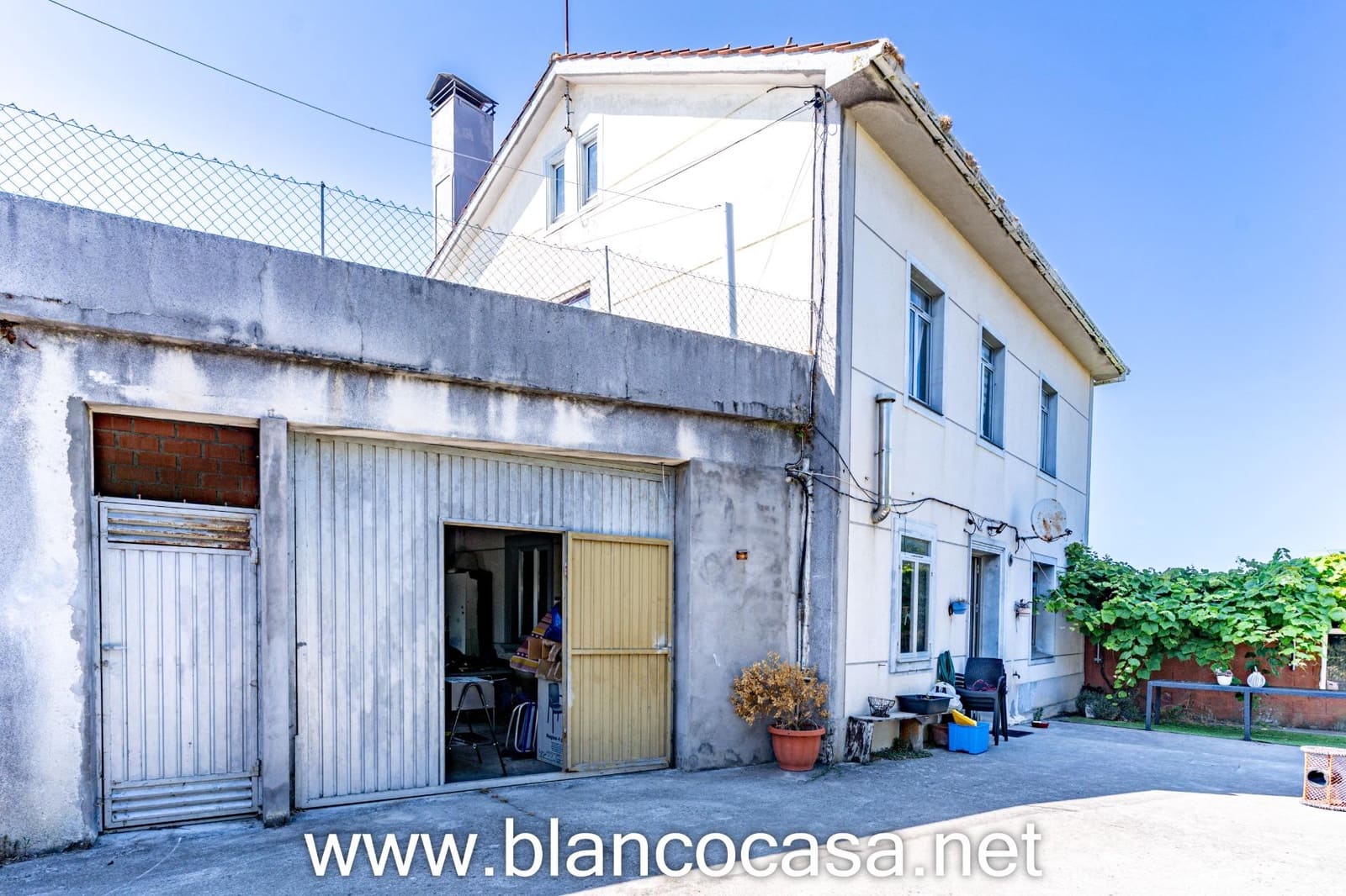 3 quarto Quinta/Casa Rural para venda em Malpica de Bergantinos com garagem - 153 900 € (Ref: 9383381)